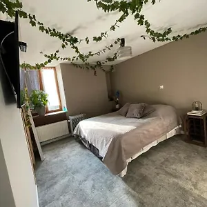 https://les-chaillottes.hotels-rhonealpes.com